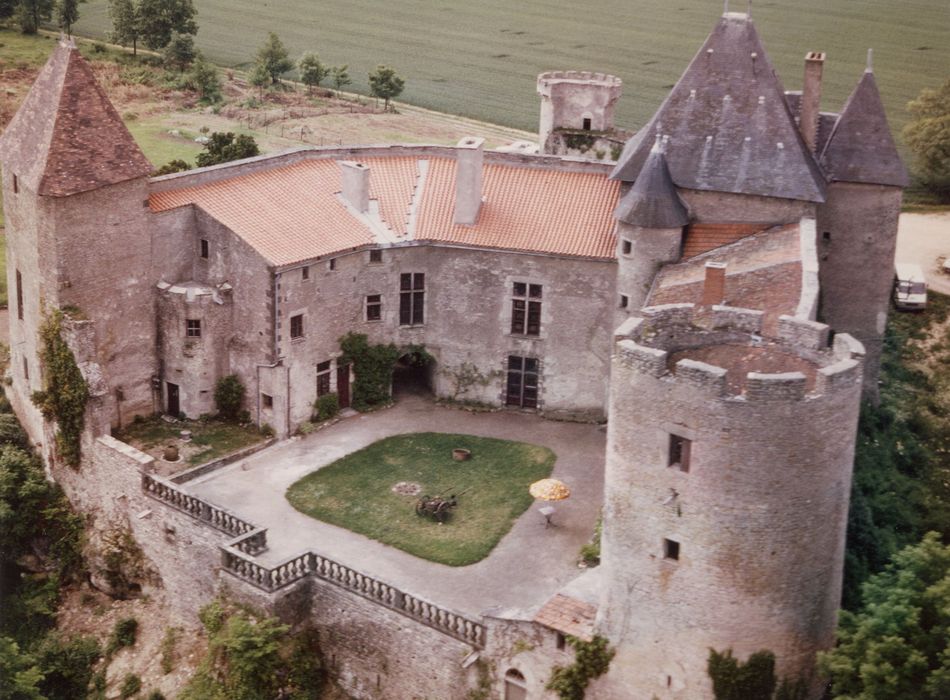 vue aérienne du château depuis le Nord