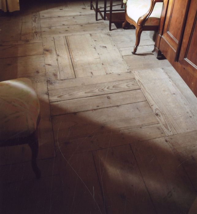 1er étage, chambre à alcôve, détail du parquet