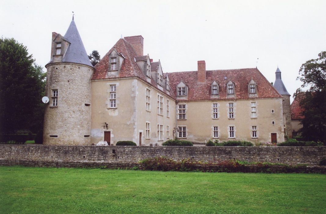 ailes nord et ouest, façades sud et est