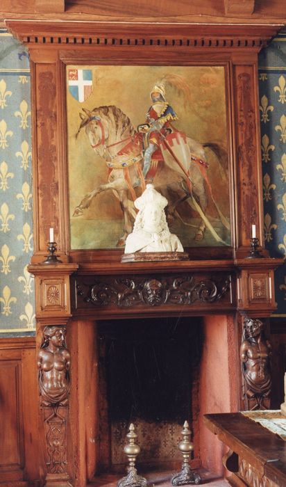 salle des gardes, cheminée