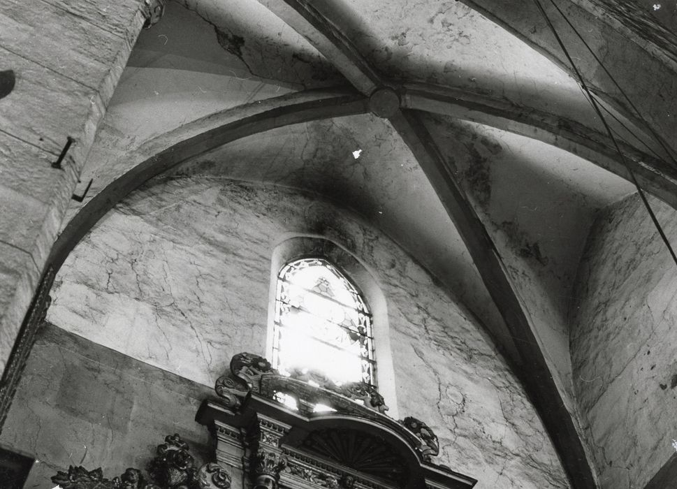 chapelle latérale, vue partielle de la voûte