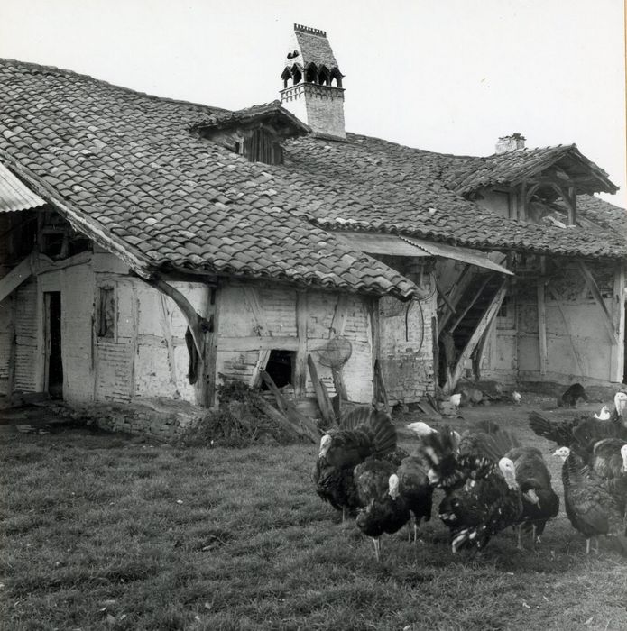 façade est, vue partielle