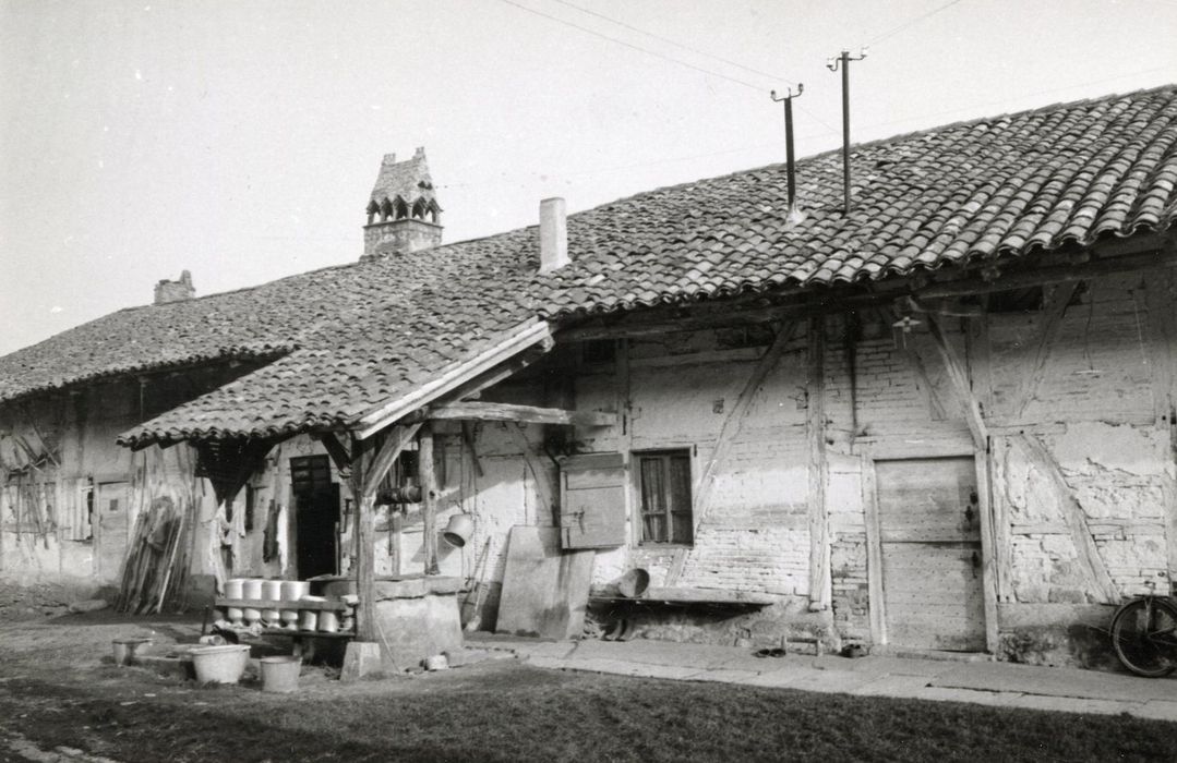 façade ouest, vue partielle