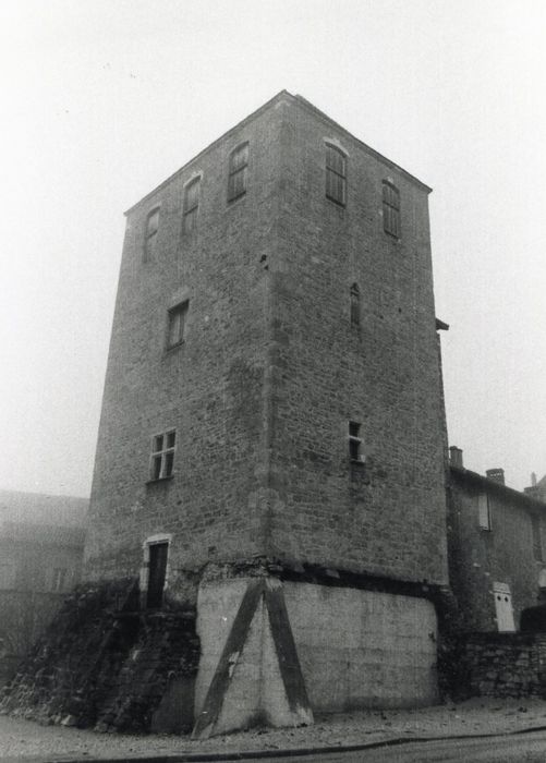 tour des Archives, élévations sud-ouest et sud-est