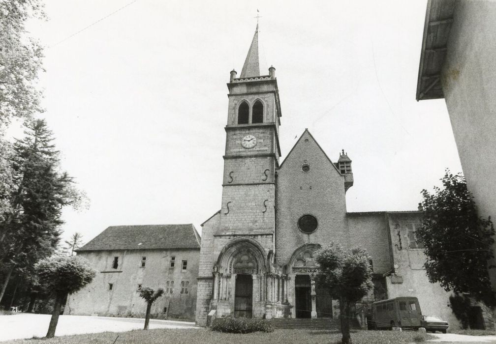 église, façade ouest