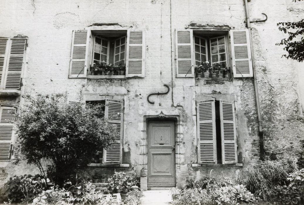 bâtiment conventuel, façade ouest, vue partielle