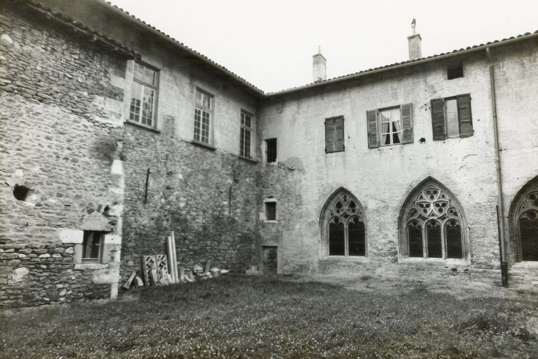 salle du chapitre, façades est et nord