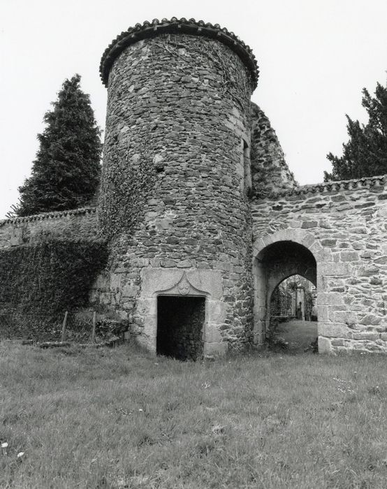 tour de Bony au sud