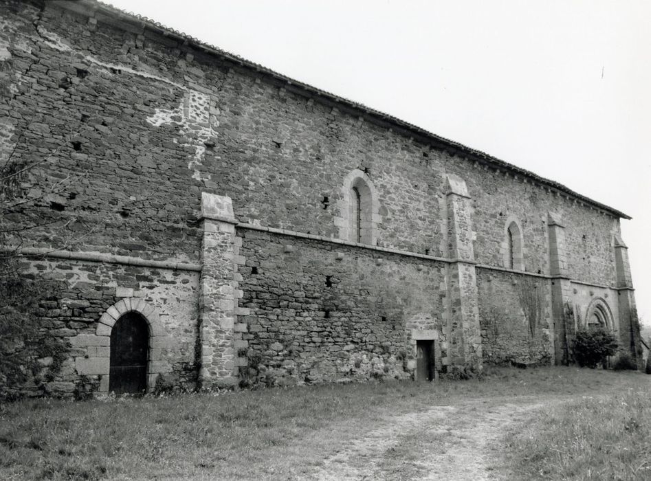 église, façade latérale nord