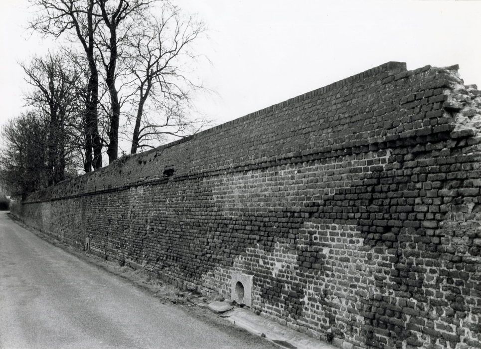 mur d’enceinte ouest