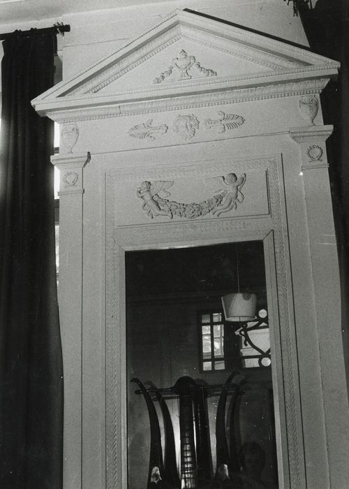 salon, lambris de revêtement, détail