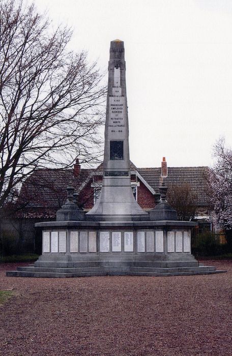 vue générale du monument (photocopie numérisée)