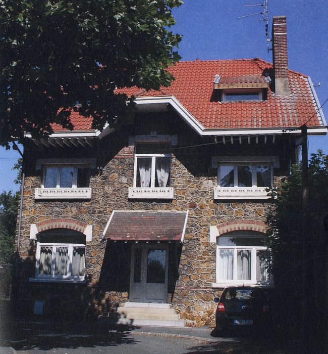 logement des sœurs, façade antérieure (photocopie numérisée)