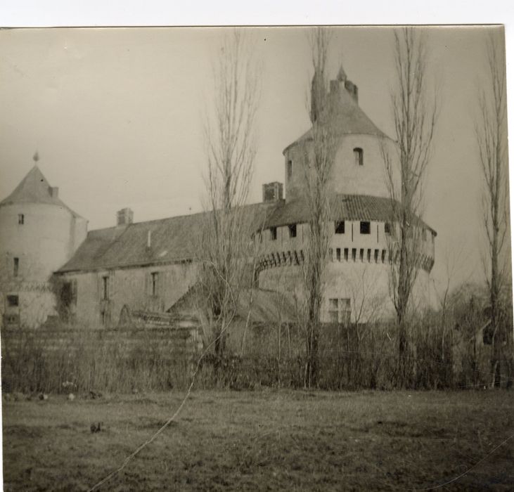 façade ouest, vue partielle