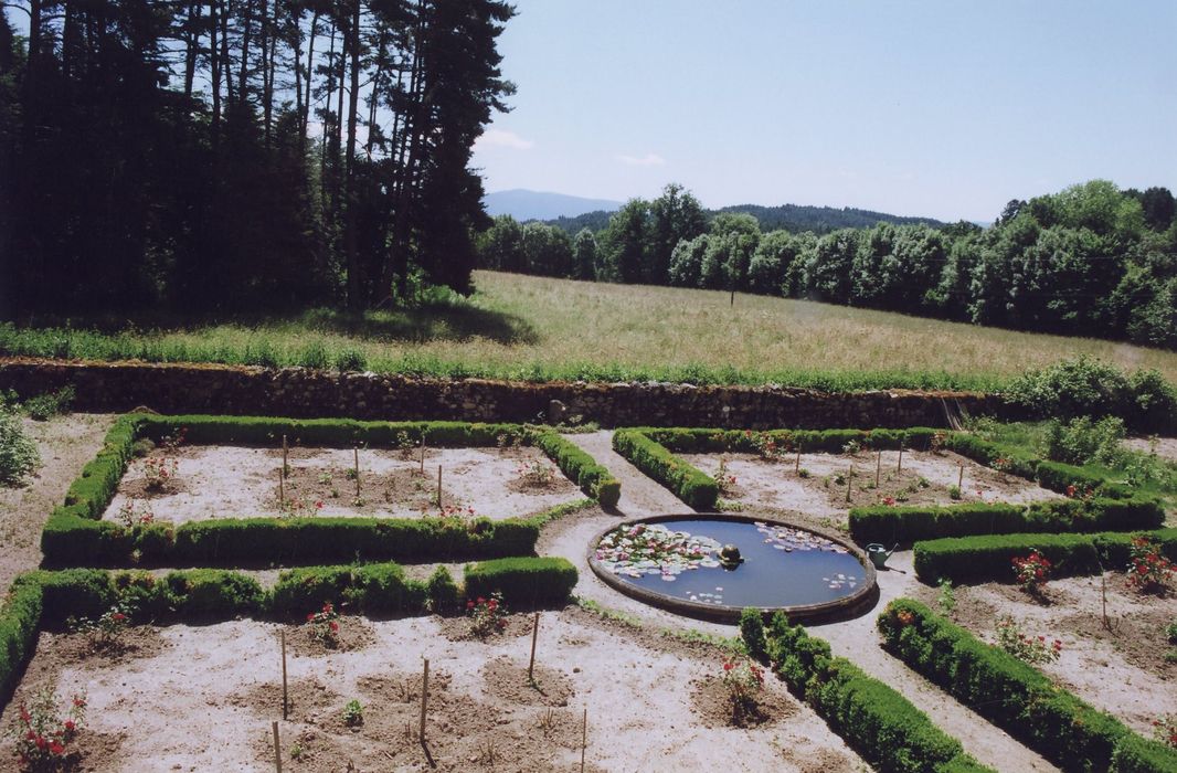 jardin sud-est, vue partielle