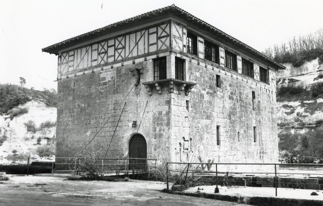 moulin, façades nord et ouest