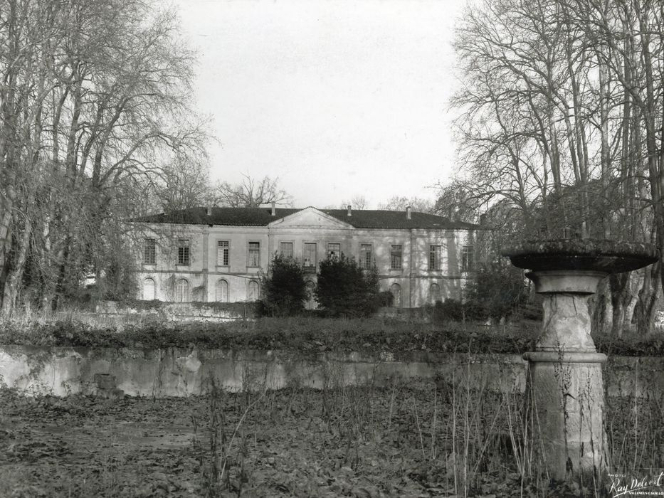 façade sud, vue partielle