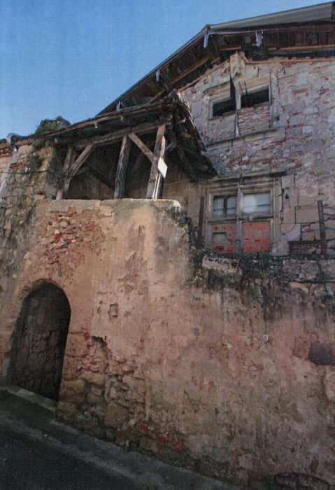 façade sur rue (photocopie numérisée)