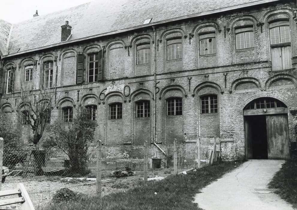 aile nord, façade sur cour