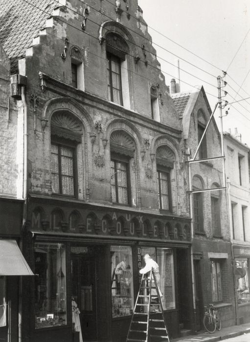 façade sur rue