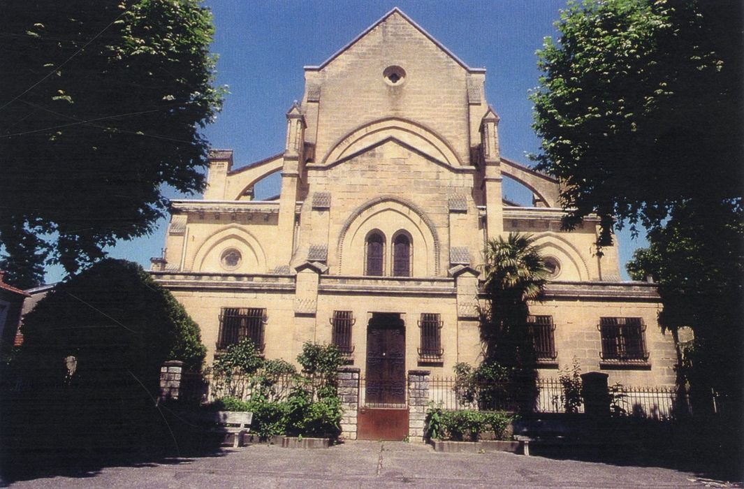 chevet orienté au sud (photocopie numérisée)