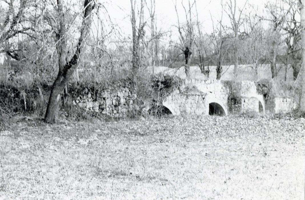 Pont de Tauziète sur l'Osse (également sur commune de Nérac)