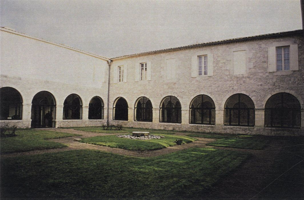 cloître, galeries nord-ouest et sud-ouest (photocopie numérisée)