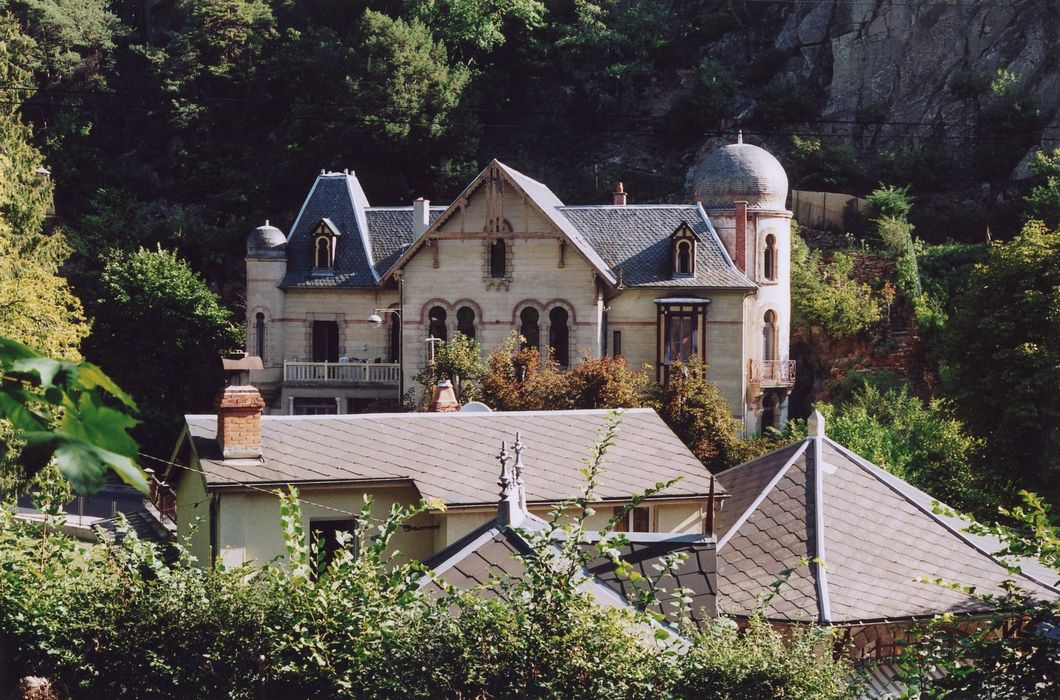 façade sud-ouest, vue partielle