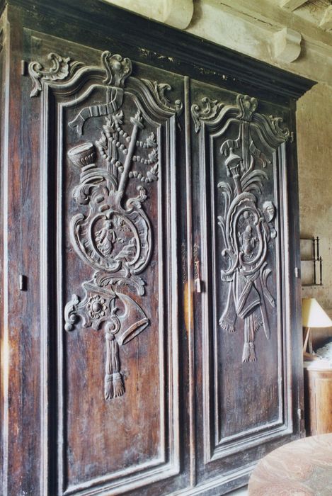 armoire provenant de l’église Saint-Pierre-des-Minimes de Clermont-Ferrand