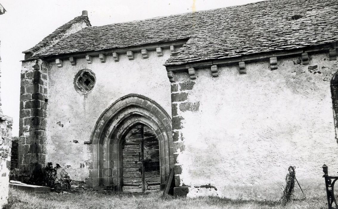 façade latérale sud, vue partielle