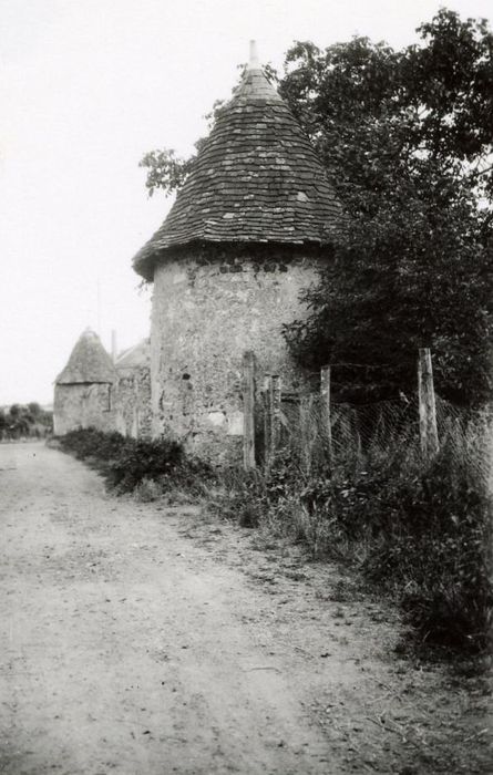 enceinte, tours d’angle