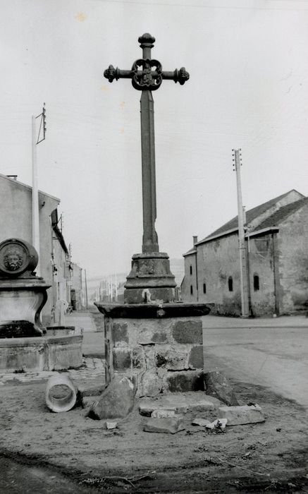 vue générale de la croix