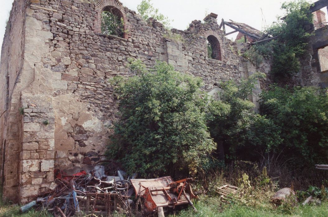 façade latérale sud, vue partielle