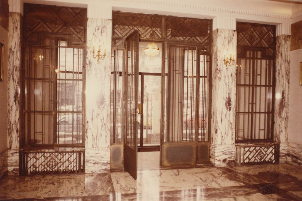 vestibule d’entrée, vue partielle