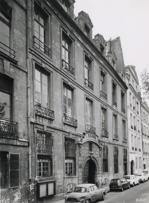 façade sur rue du n°15