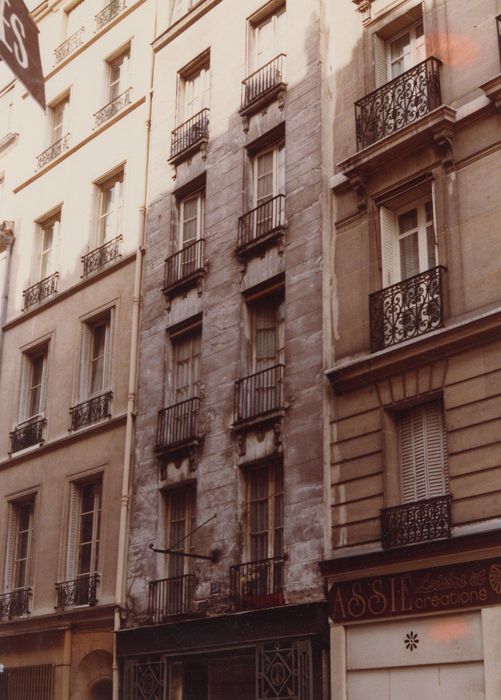 façade sur rue