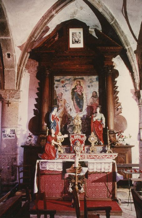 autel, retable, tableau : Vierge de l’Immaculée conception, saint Jean-Baptiste, saint Pierre