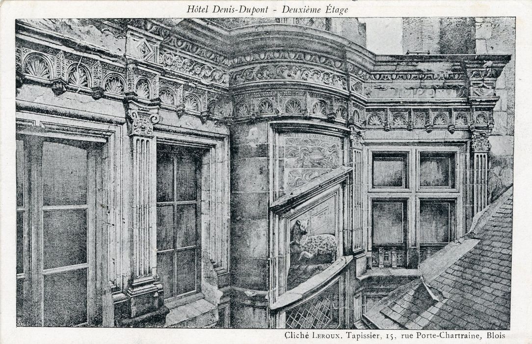 cour intérieure, tourelle d’escalier, vue partielle