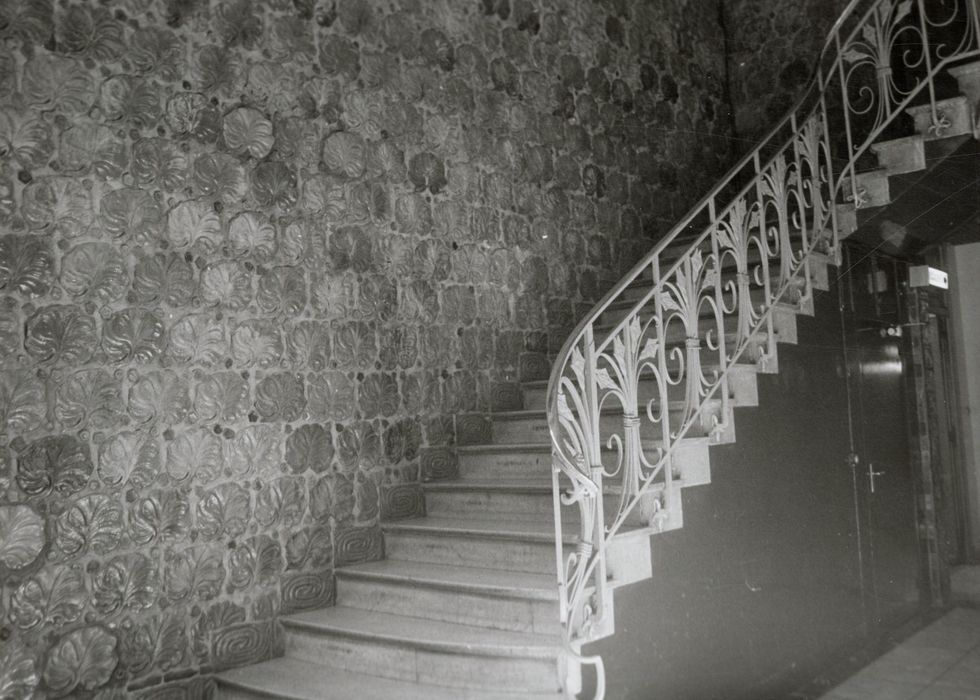 hall d’accès, escalier, vue partielle