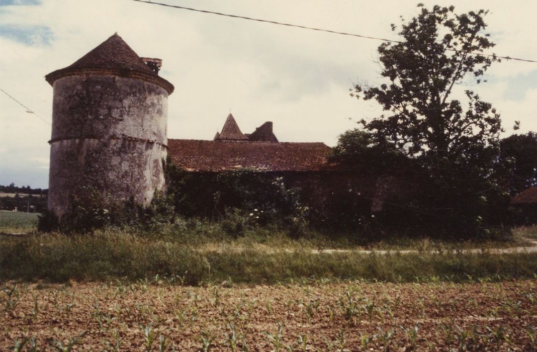 tour isolée nord-ouest