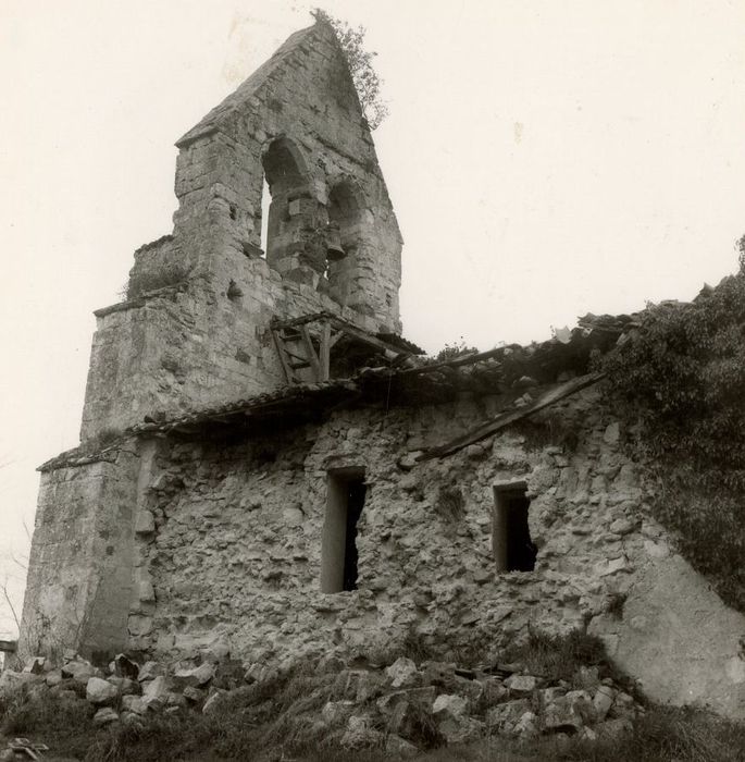 façade latérale sud, vue partielle