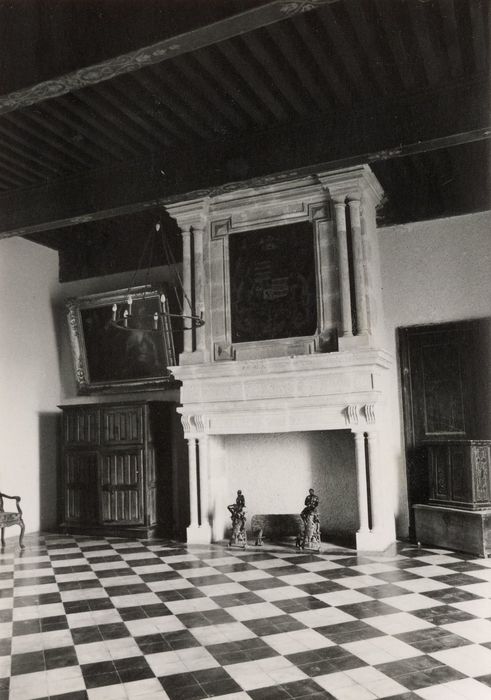 salle de réception, cheminée