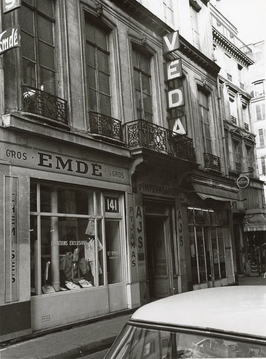 façade sur rue