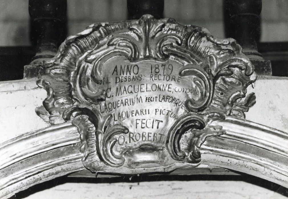 lambris de revêtement, détail d’une inscription