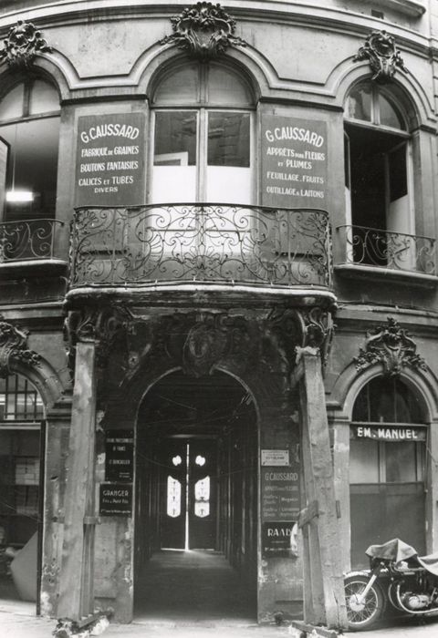 façade est, porte d’accès