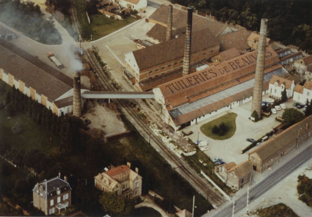 vue aérienne de l’ensemble des bâtiments