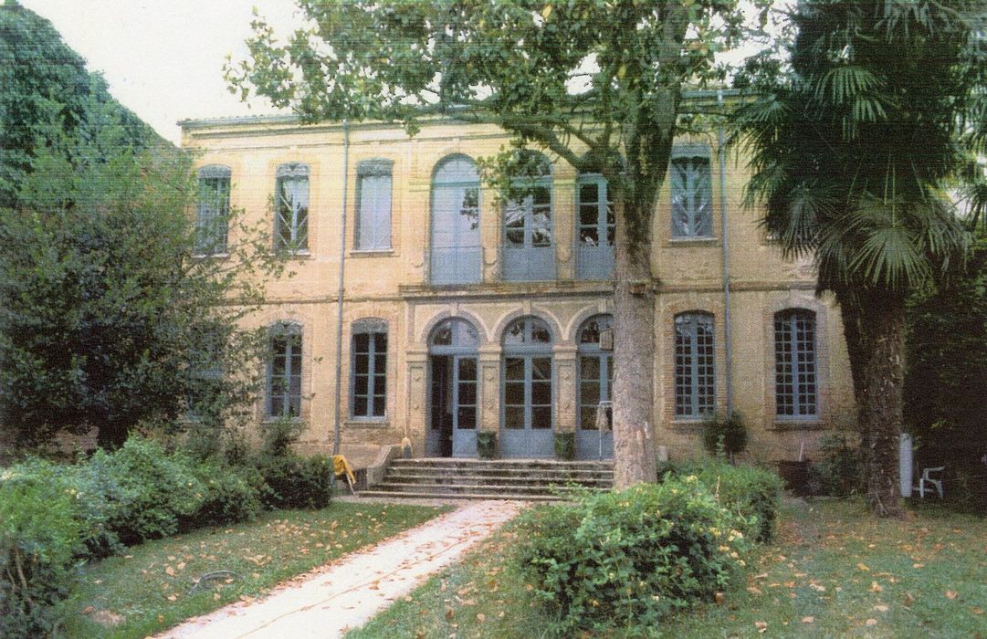 façade sur jardin (photocopie numérisée), vue partielle