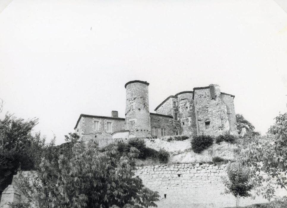 vue partielle des bâtiments depuis le Sud