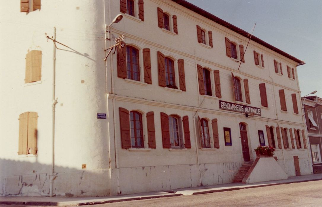 façade sur rue