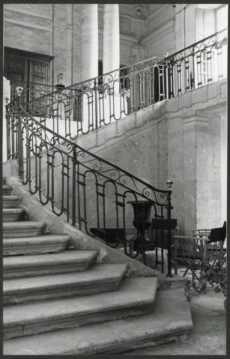 escalier monumental